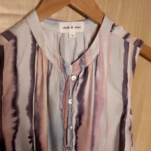 Cloth & Stone Silky Watercolor Striped Sleeveless Top Large - Picture 3 of 7